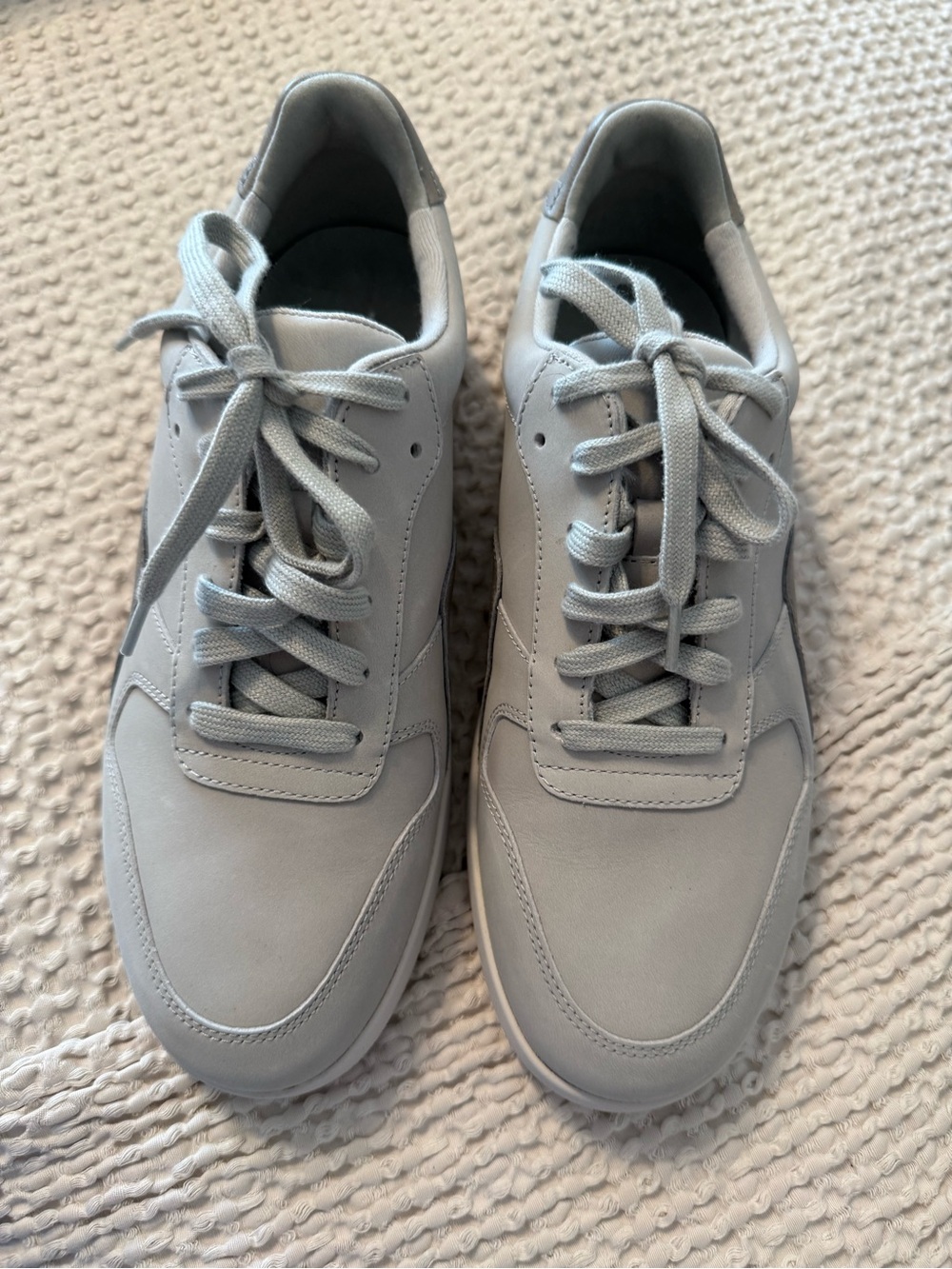 Everlane Women’s Tread The Court Sneaker in Cloud Grey Nubuck Size 9.5
